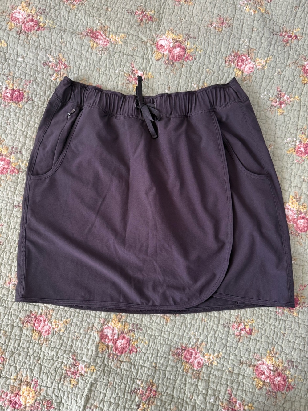 Patagonia Black Athletic Skort with Drawstring Waist